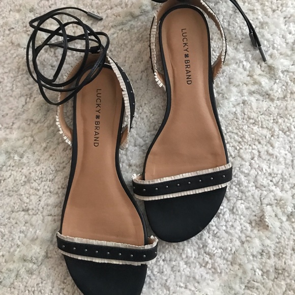 Lucky Brand Shoes - 🛒 LAST CALL‼️ Lucky Brand Lace Up Toree Sandals
